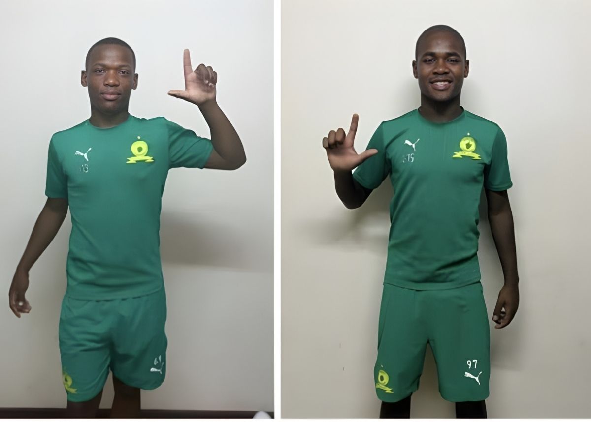 Mamelodi Sundowns sign Antalyaspor players Daylin Tiemie and Ukhokhosi Sihlala. Image: Antalyaspor