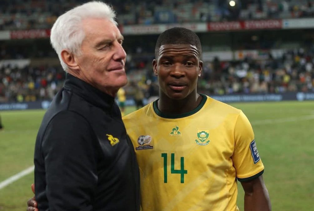 Mbekezeli Mbokazi and Hugo Broos at Bafana Bafana