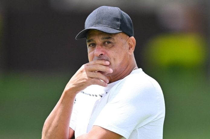 Coach Owen Da Gama