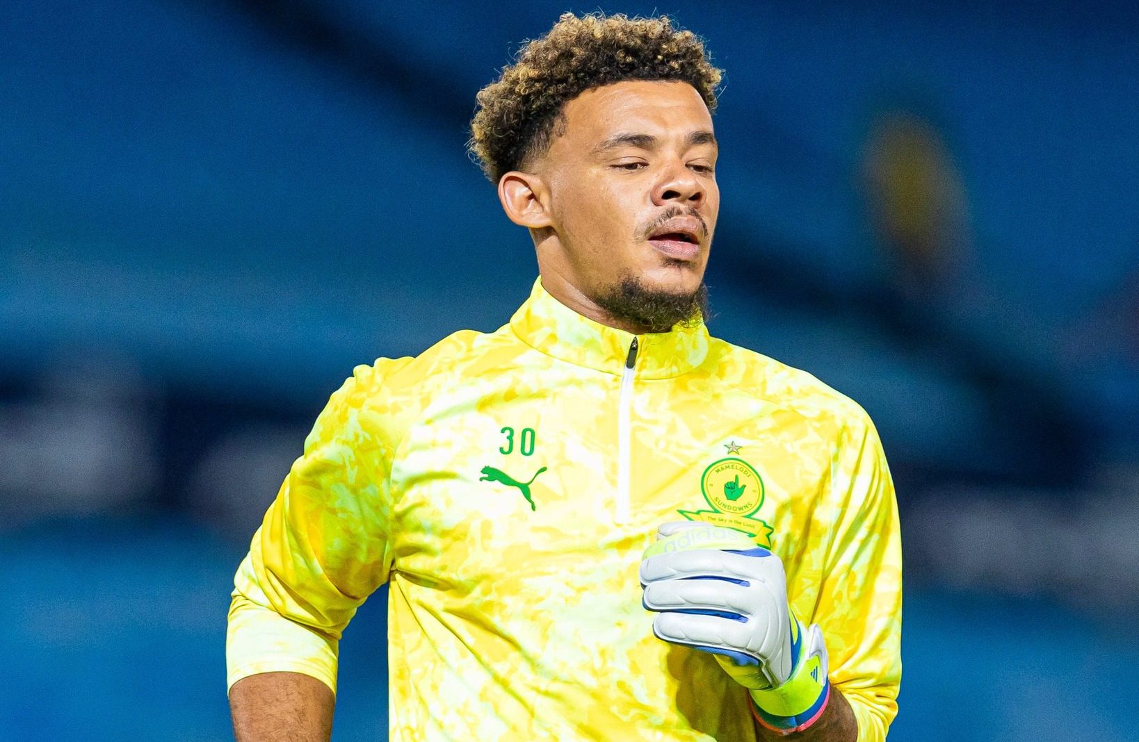 Ronwen Williams before a game