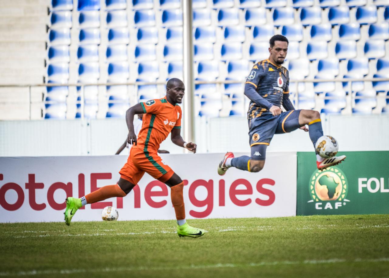 Aden McCarthy controlling the ball, ZESCO United vs Kaizer Chiefs