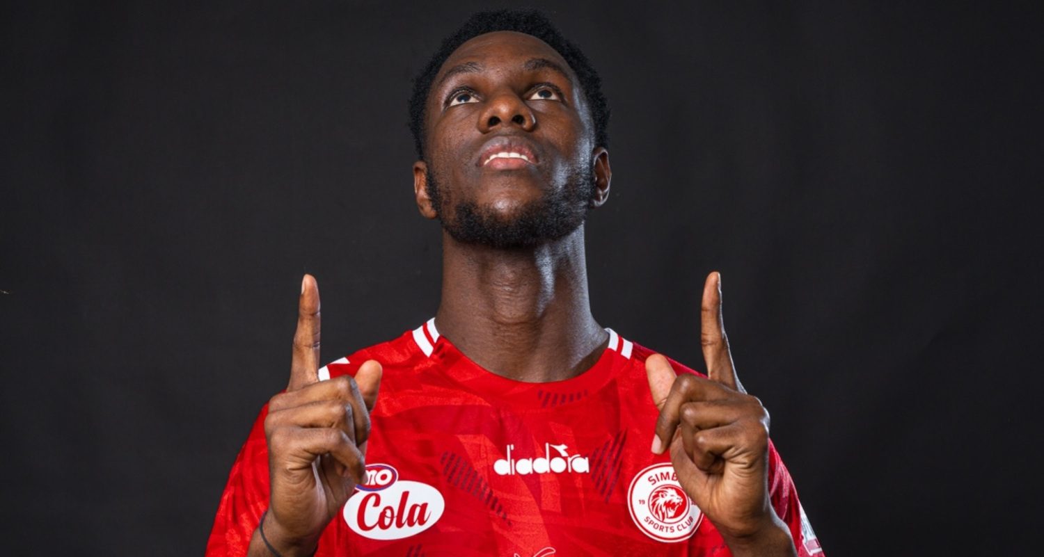 Anicet Oura being unveiled by Simba SC