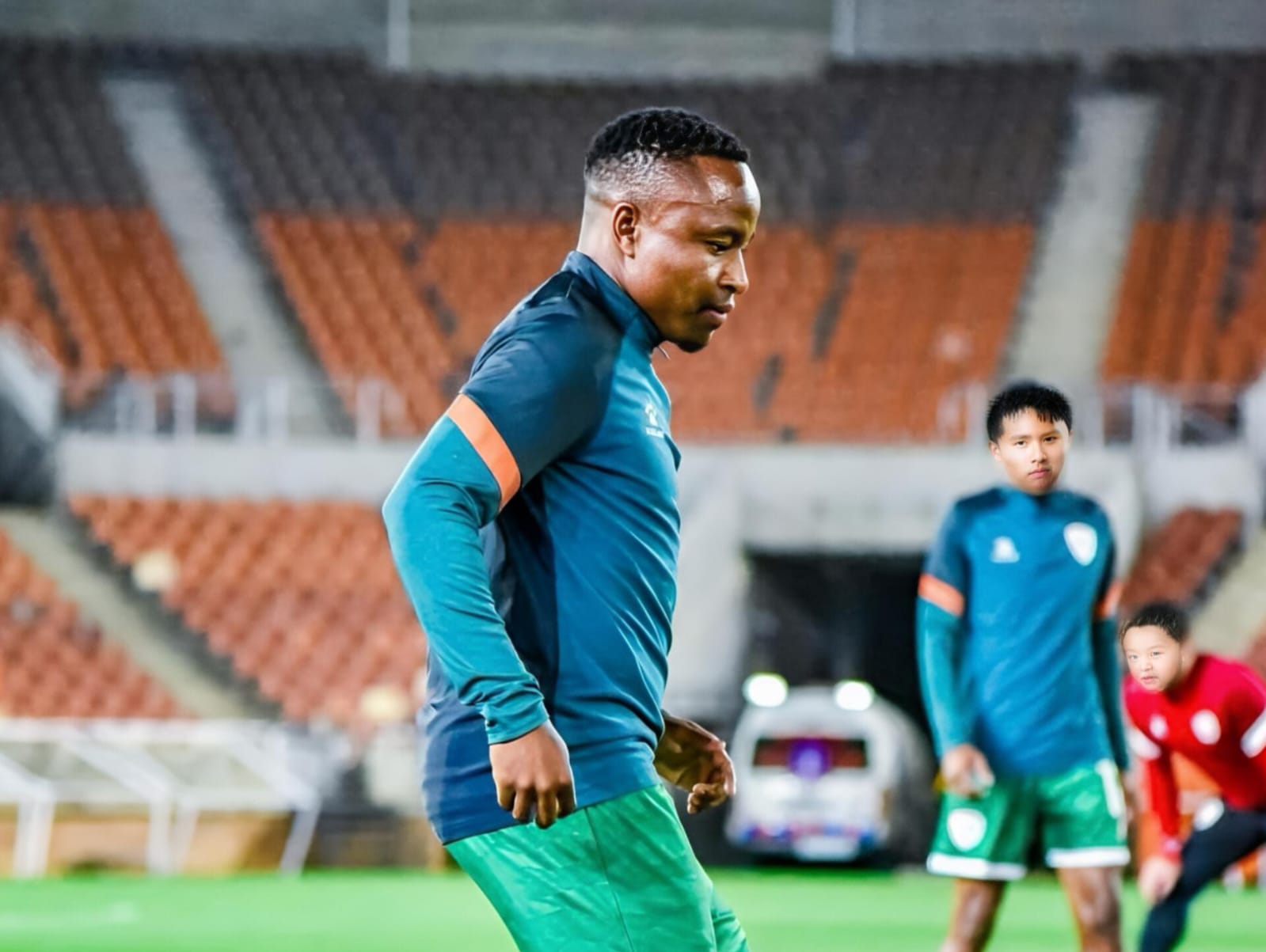 Keletso Makgalwa during a warm up session