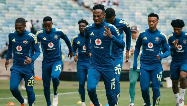 Masindi Nemtajela with Orlando Pirates