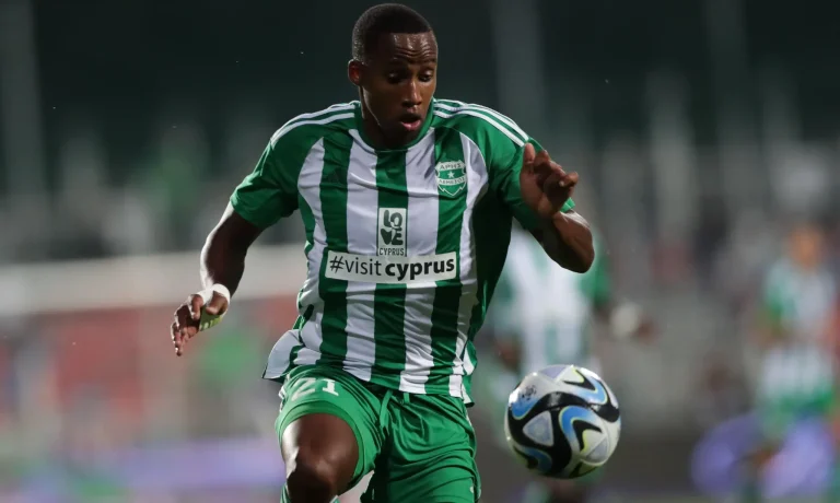 Mihlali Mayambela at Aris Limassol