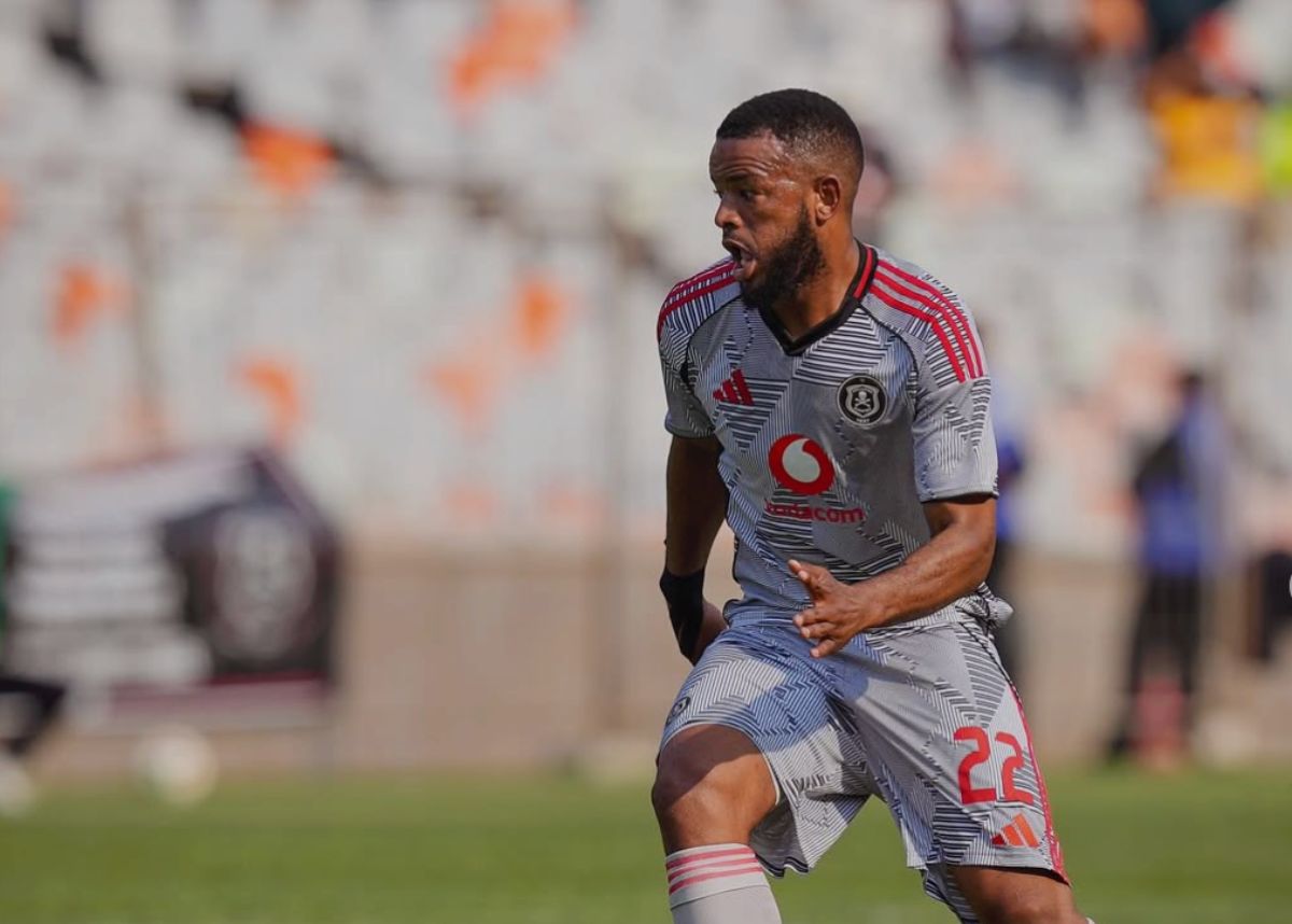 Orlando Pirates midfielder Sipho Mbule plays in the CAF Champions League against Lioli FC at the Toyota Stadium. Image: therealmasterchef/Instagram