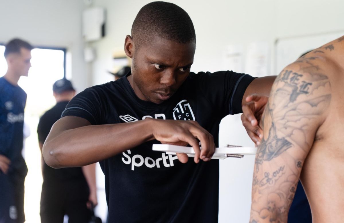 Sonwabile Booi on duty for Cape Town CIty FC at the Hartleyvale Stadium training ground. Image: Cape Town City FC