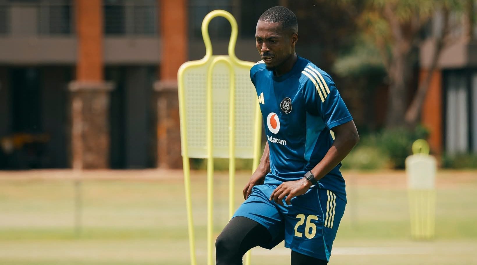 Bandile Shandu at Orlando Pirates