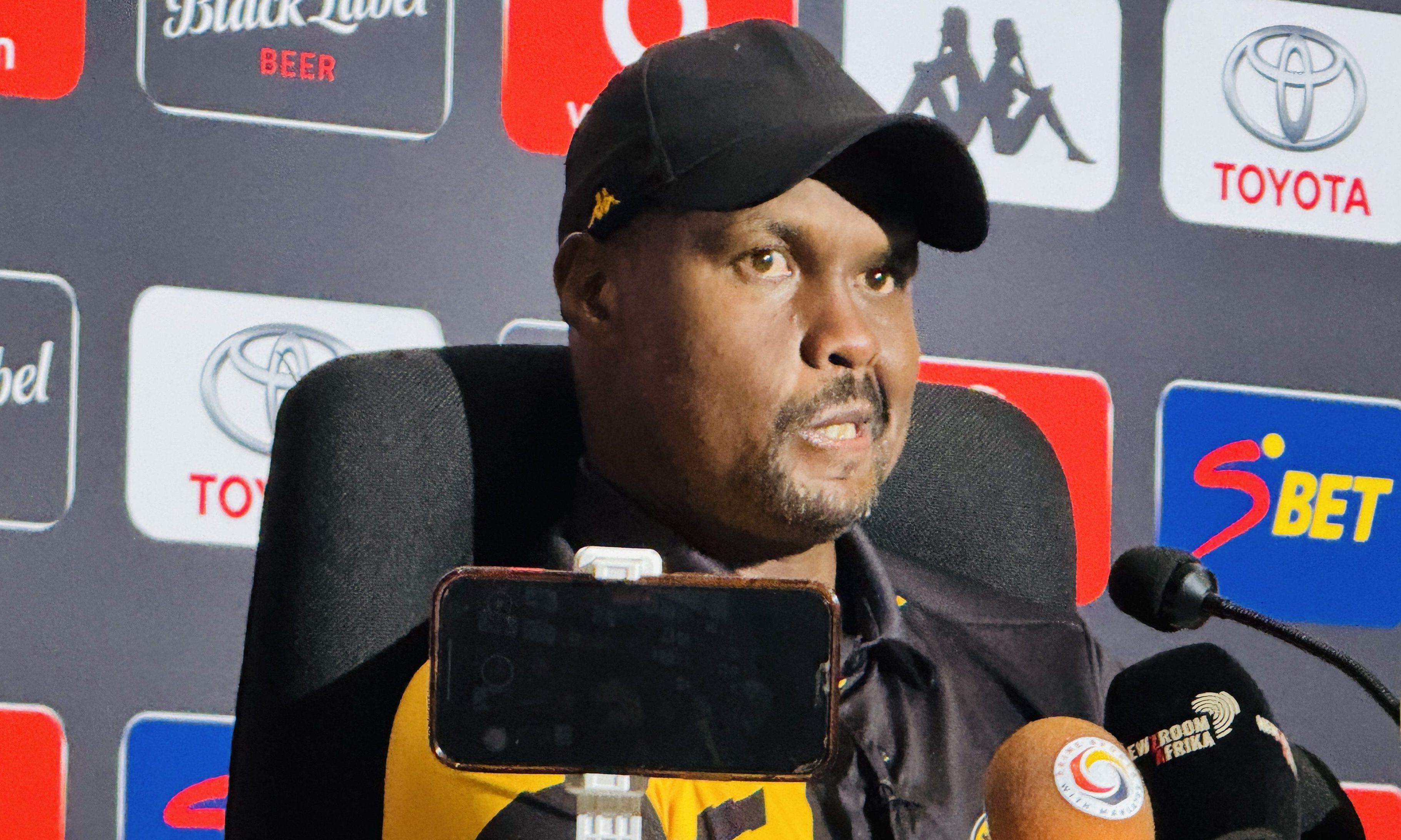 Kaizer Chiefs co-coach Cedric Kaze speaking in a presser