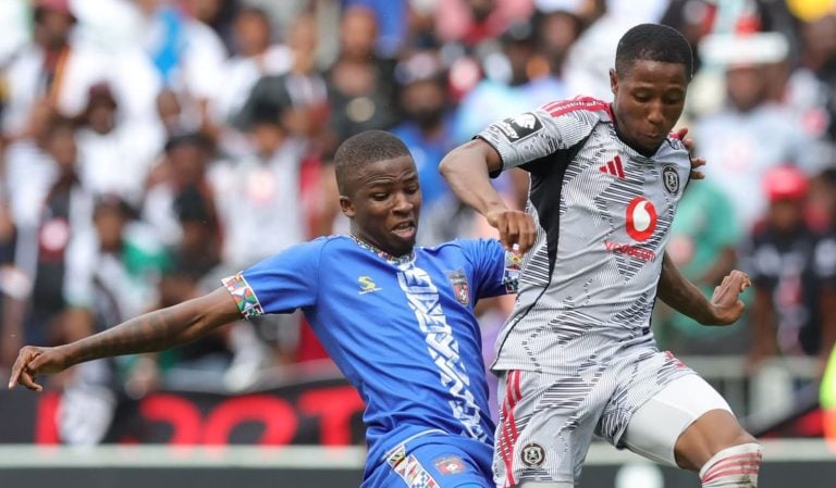 Tshepang Moremi dribble past a TS Galaxy player at the Mbombela Stadium.