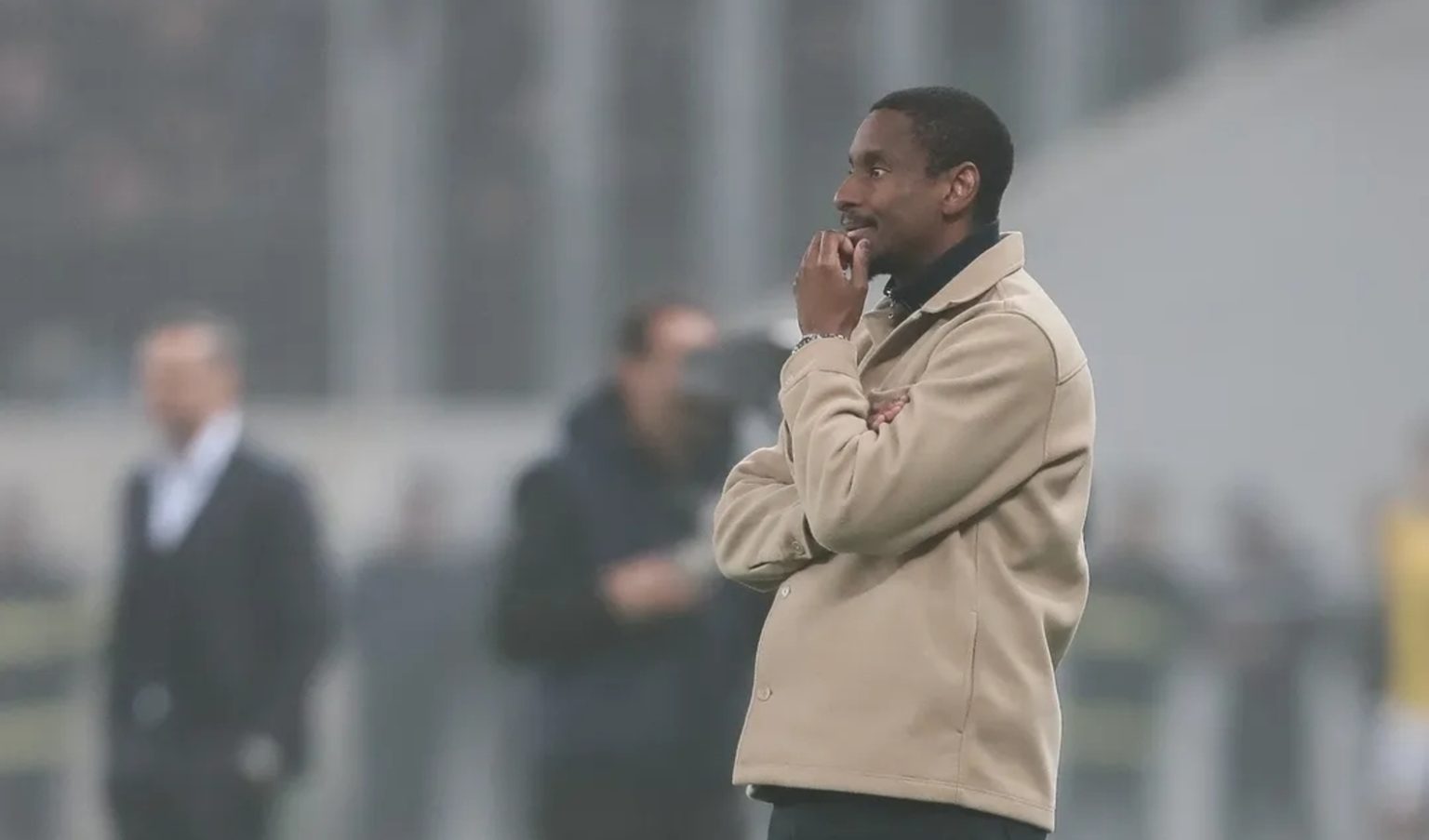 Rulani Mokwena during a match in a Algeria.