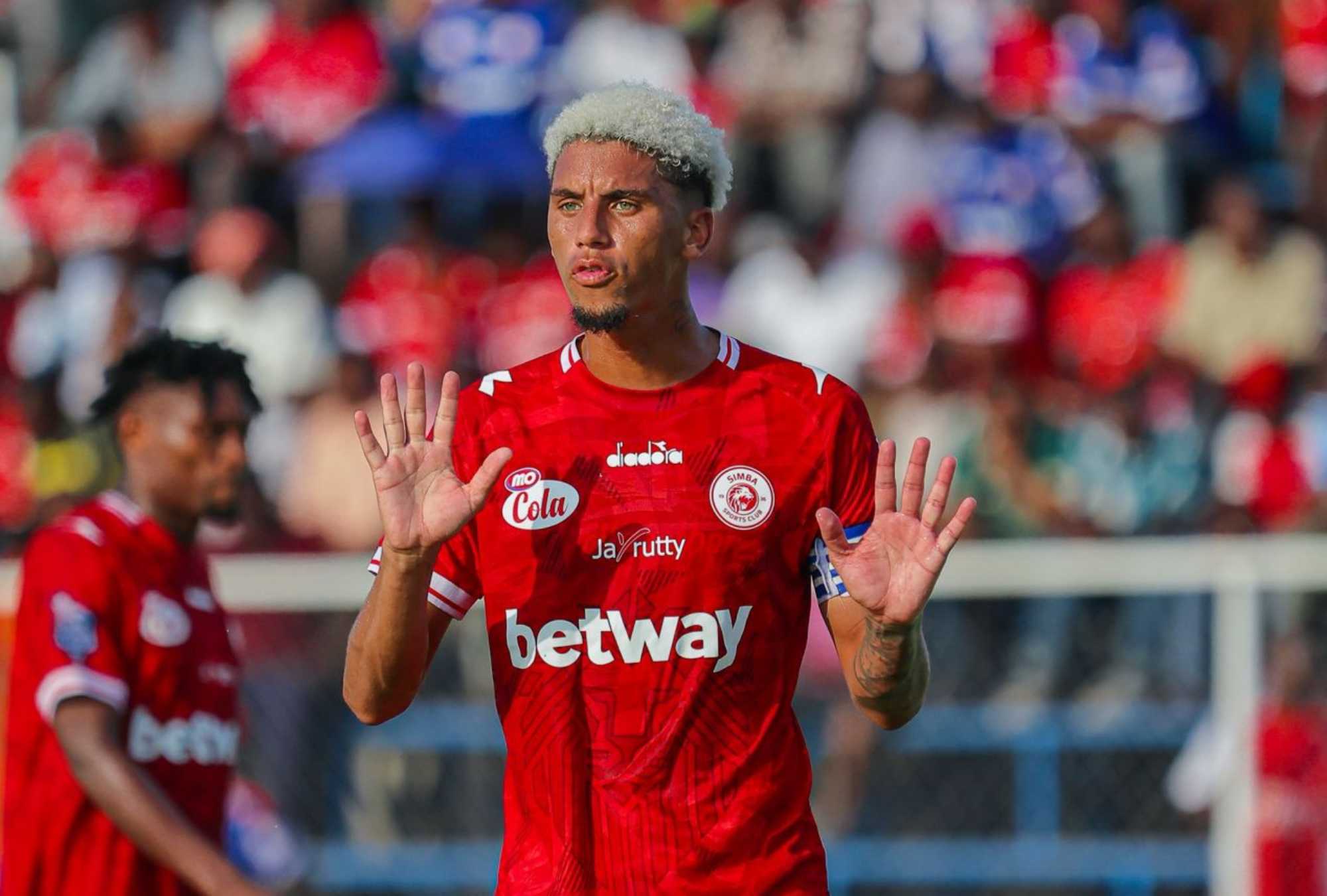 Rushine De Reuck commanding his defence during a League match with Simba SC.