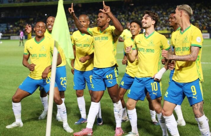 Mamelodi Sundowns players celebrating Brayan Leon's goal 5