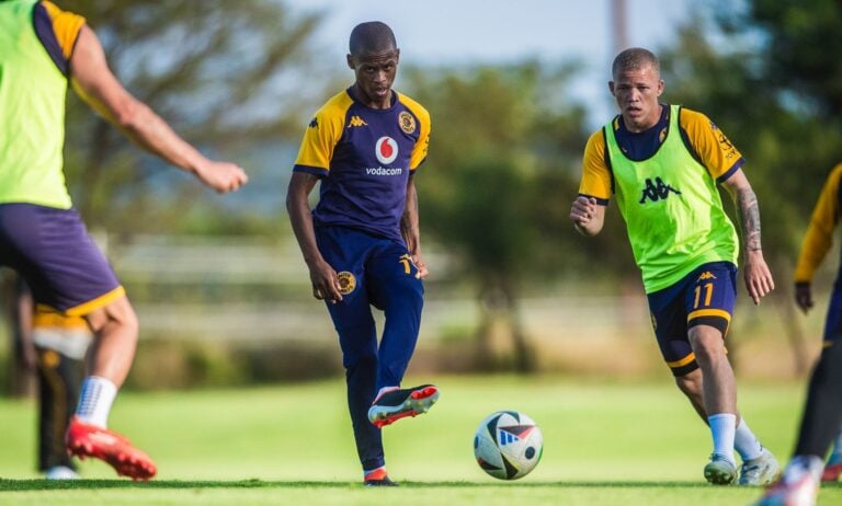Kaizer Chiefs duo Asanele Velebayi and Luke Baartman at training