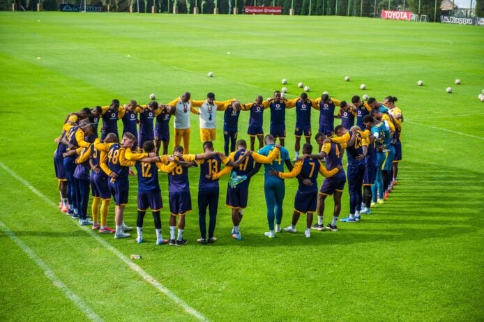 Kaizer Chiefs players and coaches at training
