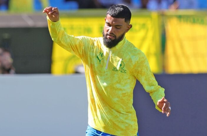 Mamelodi Sundowns defender Keanu Cupido warming up