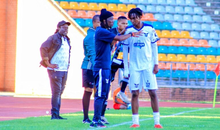 Reneilwe Letsholonyane coaching at Matebele FC