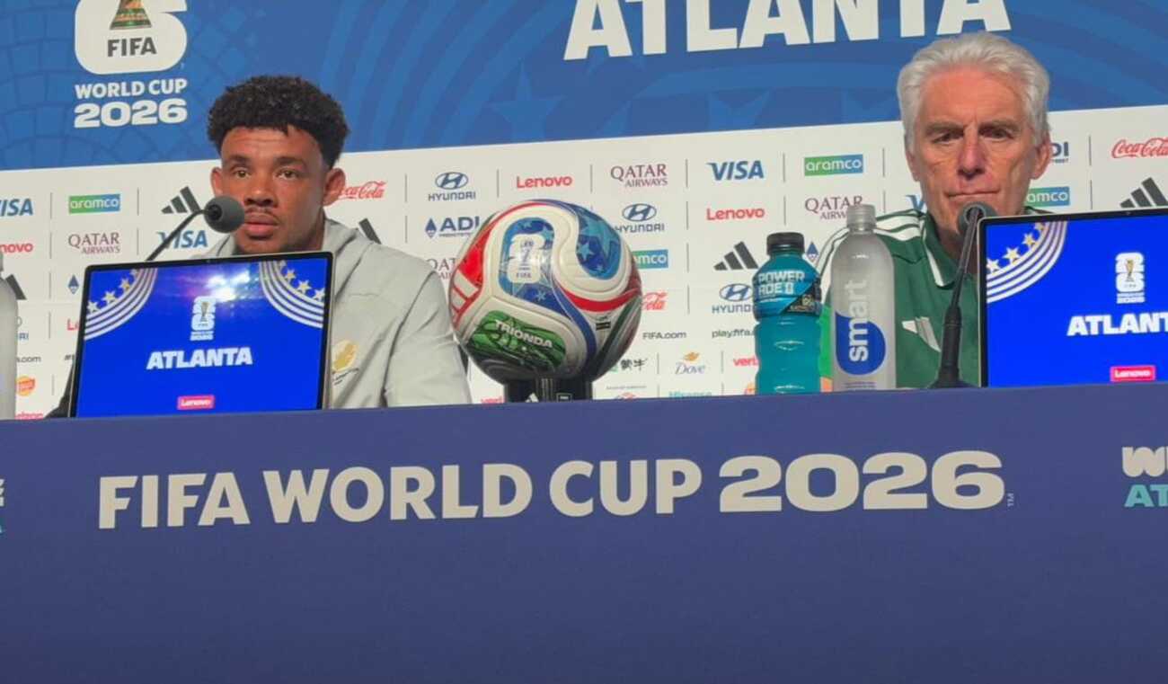 Bafana Bafana captain Ronwen Williams and Hugo Broos