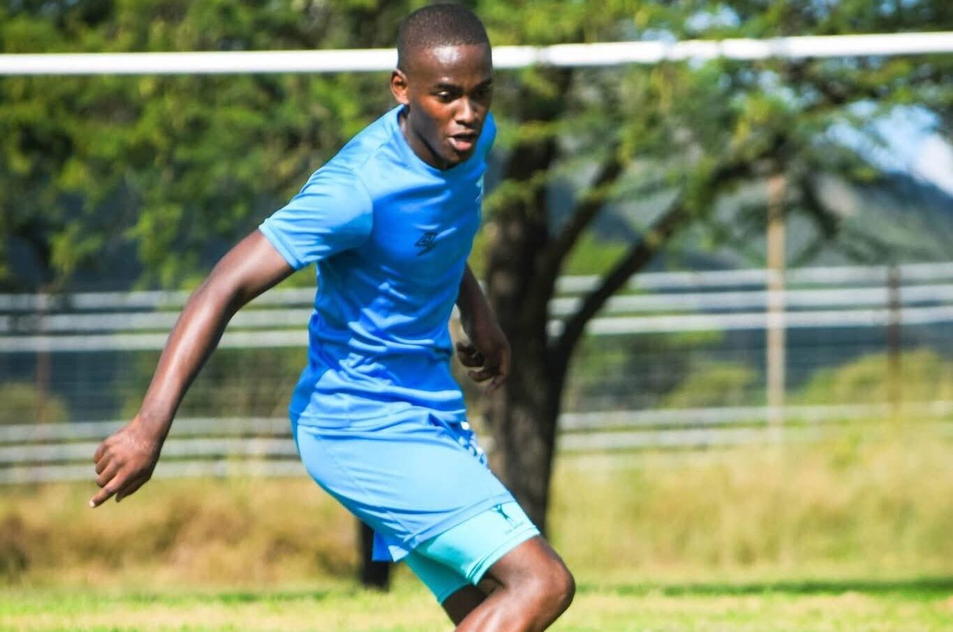 Hlumelo Mandla while at Upington City FC training