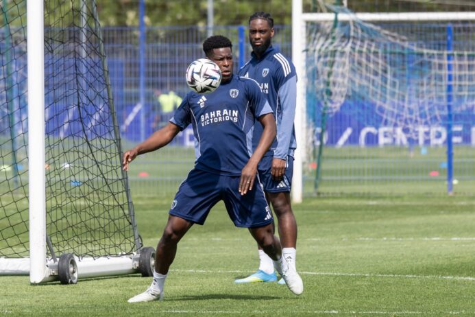 Marshall Munetsi training at French side Paris FC
