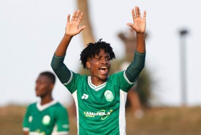 Siyanda Hlangabeza in AmaZulu FC colours