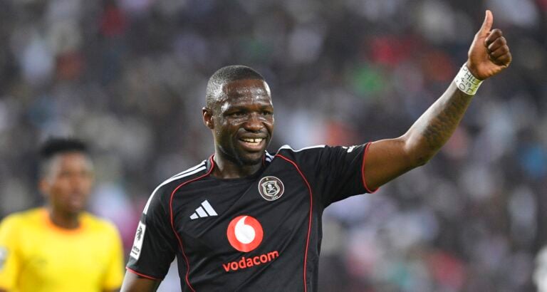 Tshegofatso Mabasa in Orlando Pirates