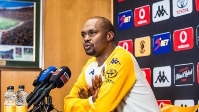Cedric Kaze addressing the media during a Kaizer Chiefs media briefing.