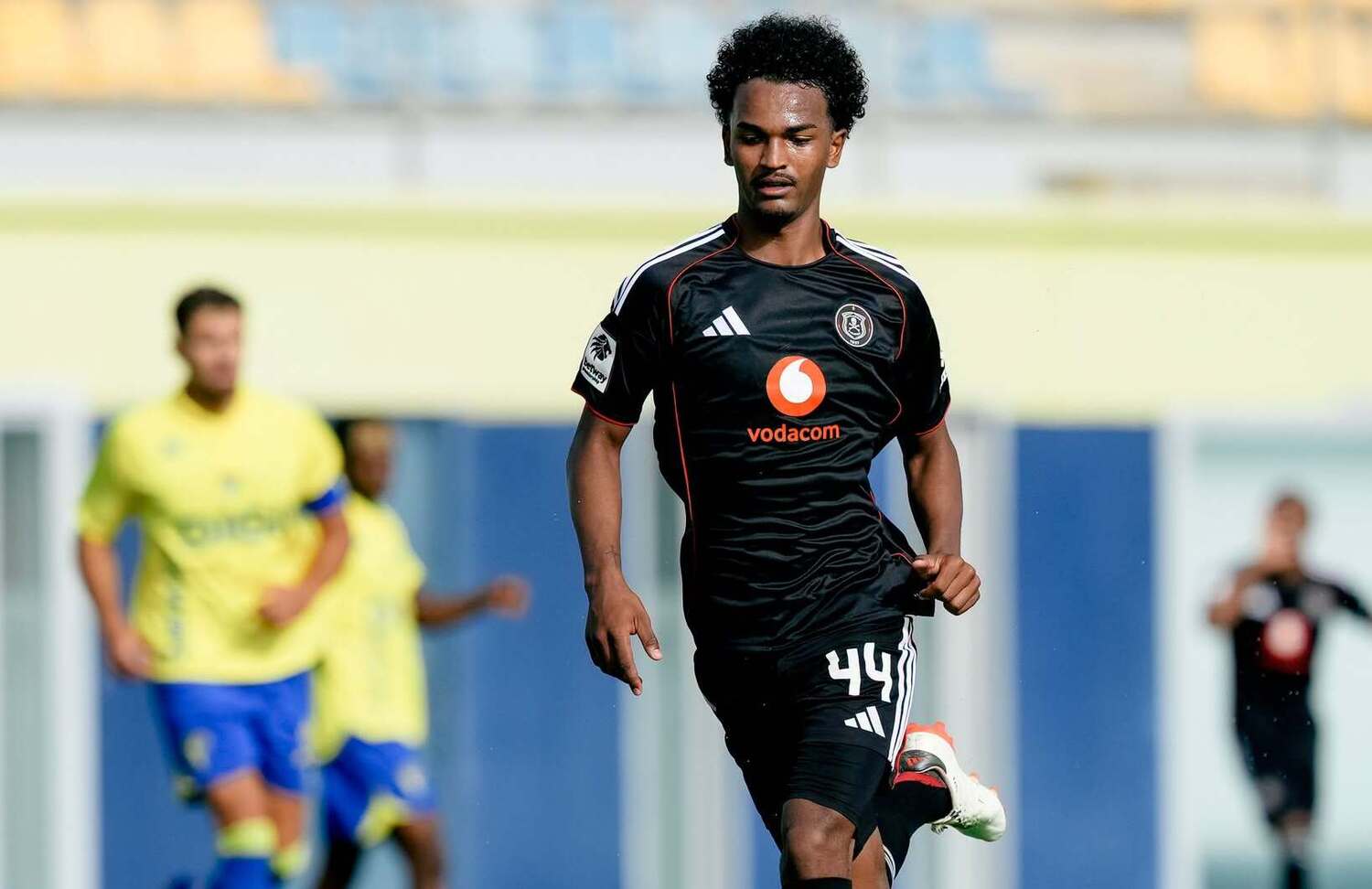 Christian Derbyshire in action for Orlando Pirates against Cadiz CF