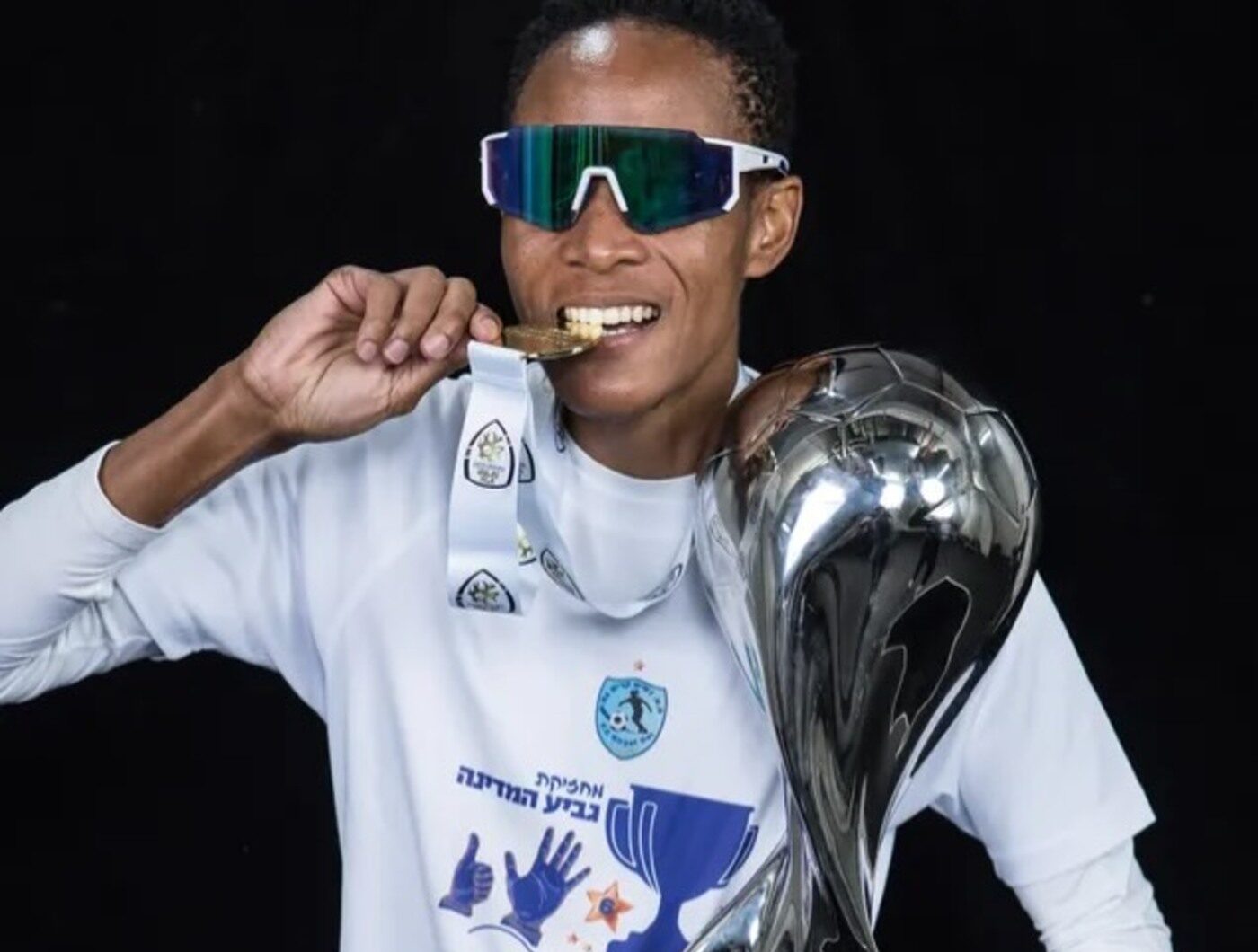 Chuene Morifi as champion of the Israeli Women’s State Cup with MS Kiryat Gat