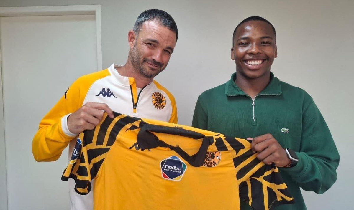 Coach Dillon Sheppard with Xhosa Manyana during his stint at Kaizer Chiefs