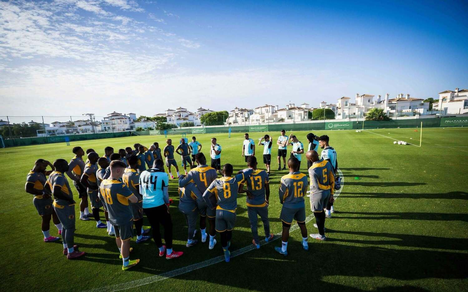 Fernando da Cruz addressing Kaizer Chiefs players during a training session in Spain