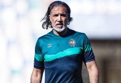 Former Kaizer Chiefs goalkeeper coach Ilyes Mzoughi has been dismissed by Moroccan giants Raja Casablanca