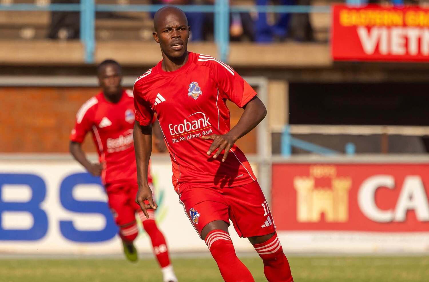 Knowledge Musona in action for Scottland FC