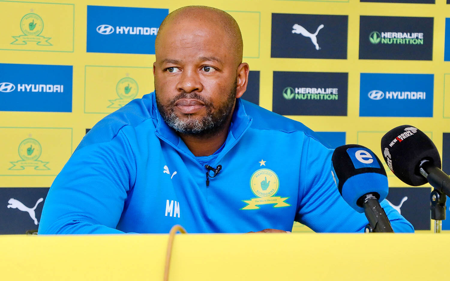 Manqoba Mngqithi at Mamelodi Sundowns