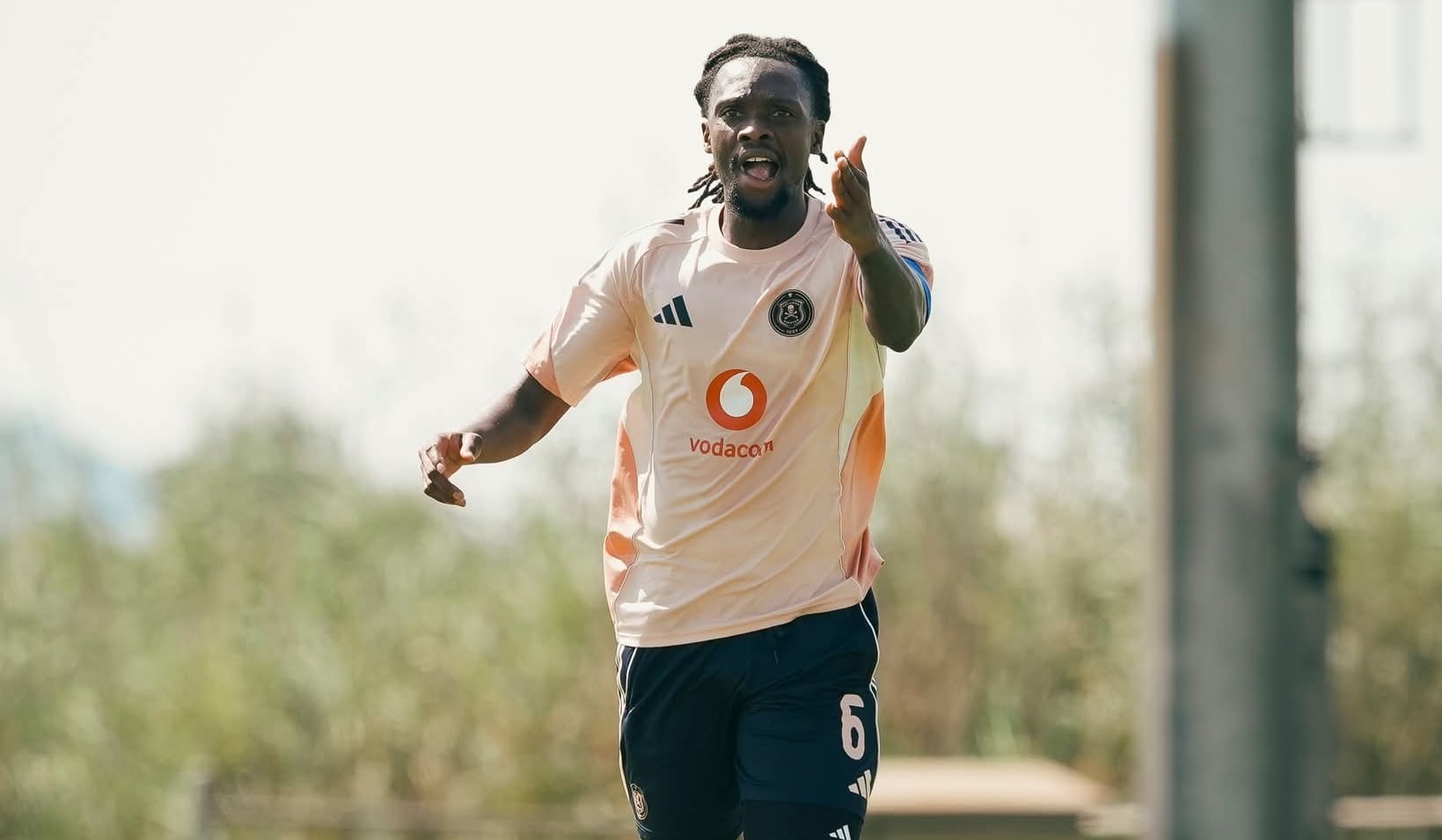 Olisa Ndah at Orlando Pirates training