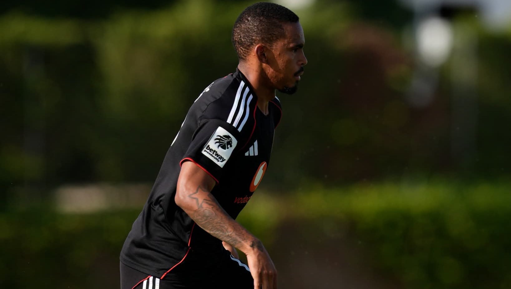 Oswin Appollis with at Spain with Orlando Pirates