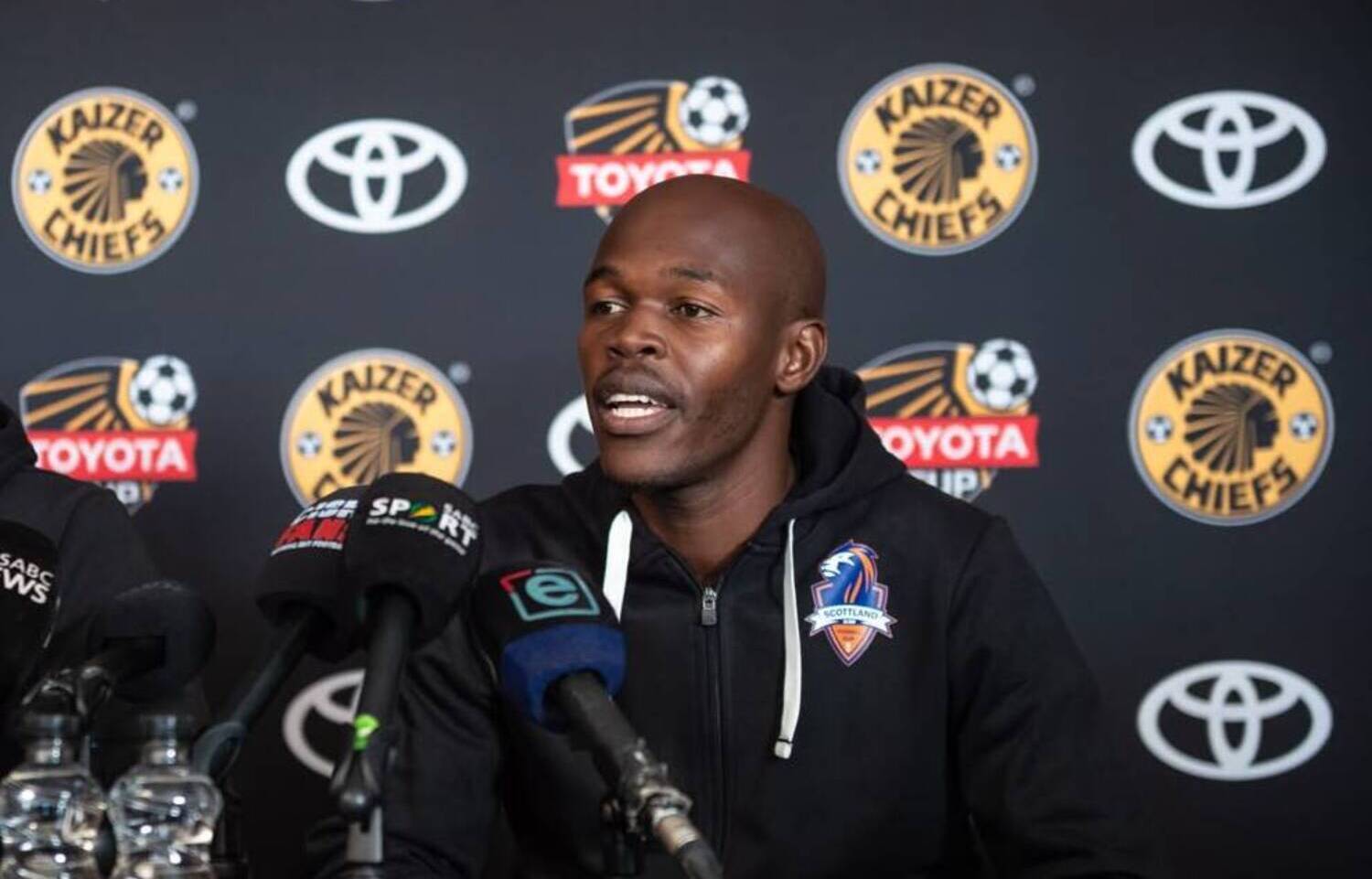 Scottland FC striker Knowledge Musona addressing the media at the Kaizer Chiefs Village