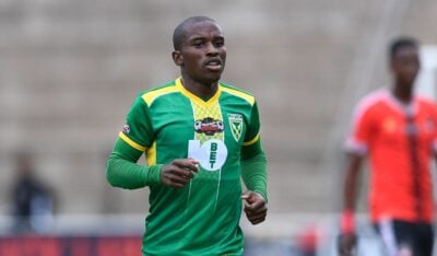 Siyanda Ndlovu in action for Golden Arrows