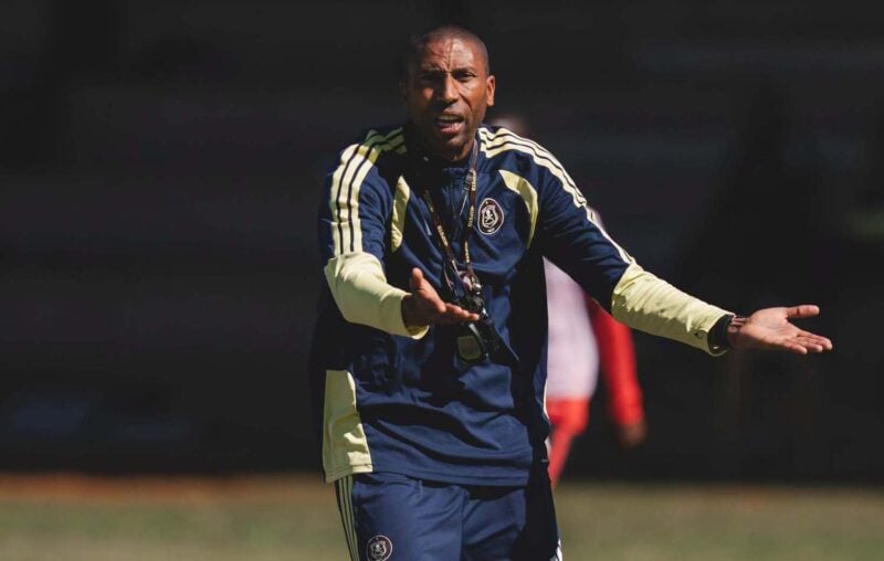 Abdeslam Ouaddou conducting an Orlando Pirates training session