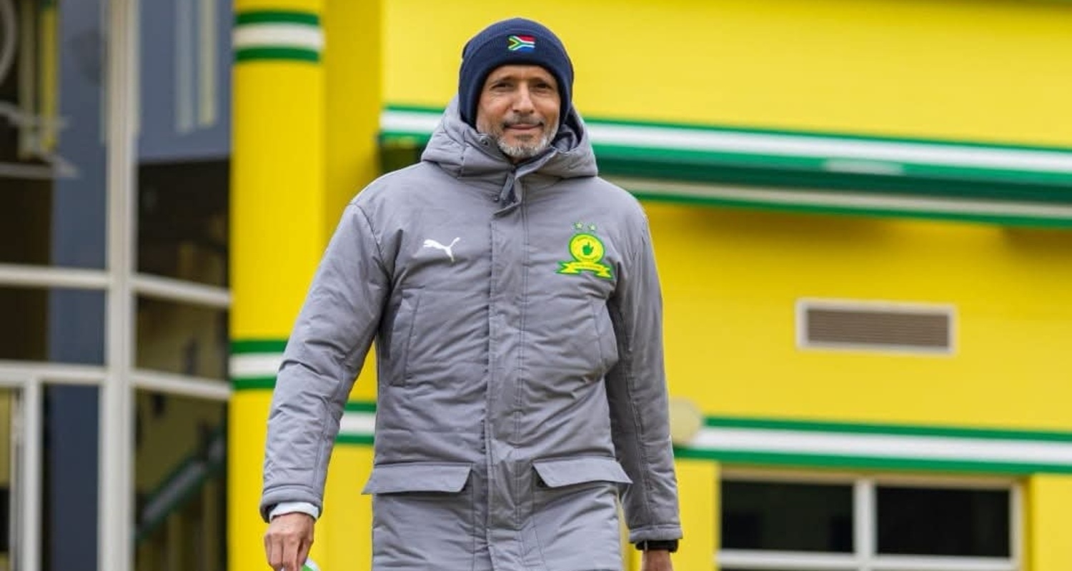 Miguel Cardoso at Chloorkop with Mamelodi Sundowns