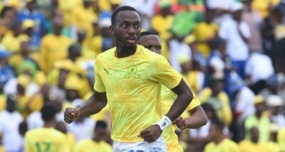 Peter Shalulile doing warm-ups with Mamelodi Sundowns.