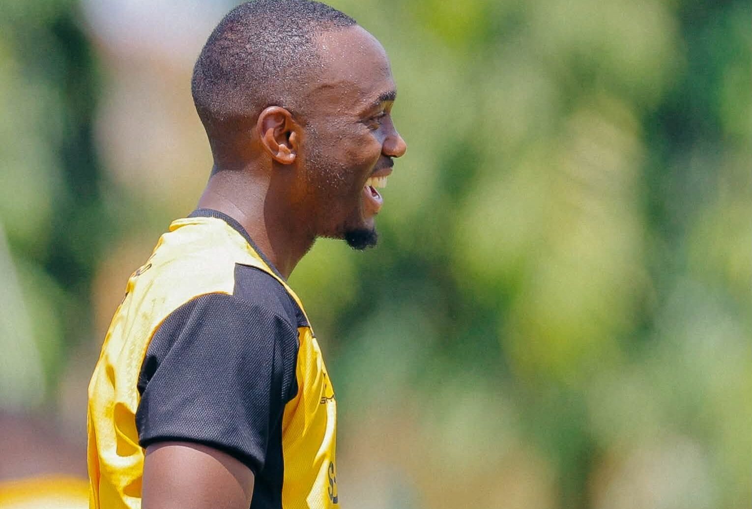 Peter Shalulile at training