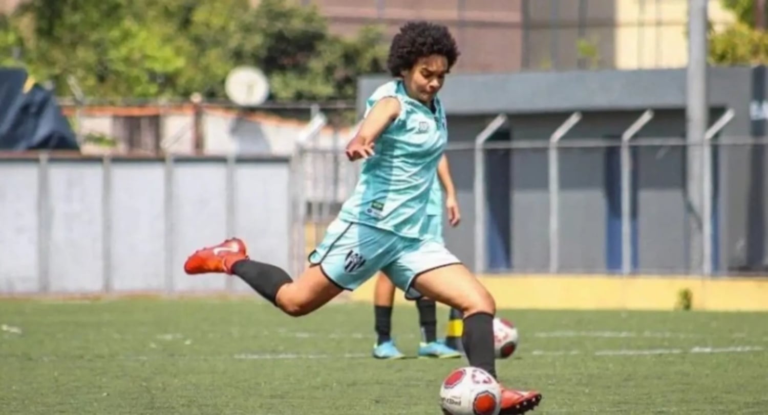 Rebecca Joy Adams during her stint with Brazilian club Sรฃo Bernardo