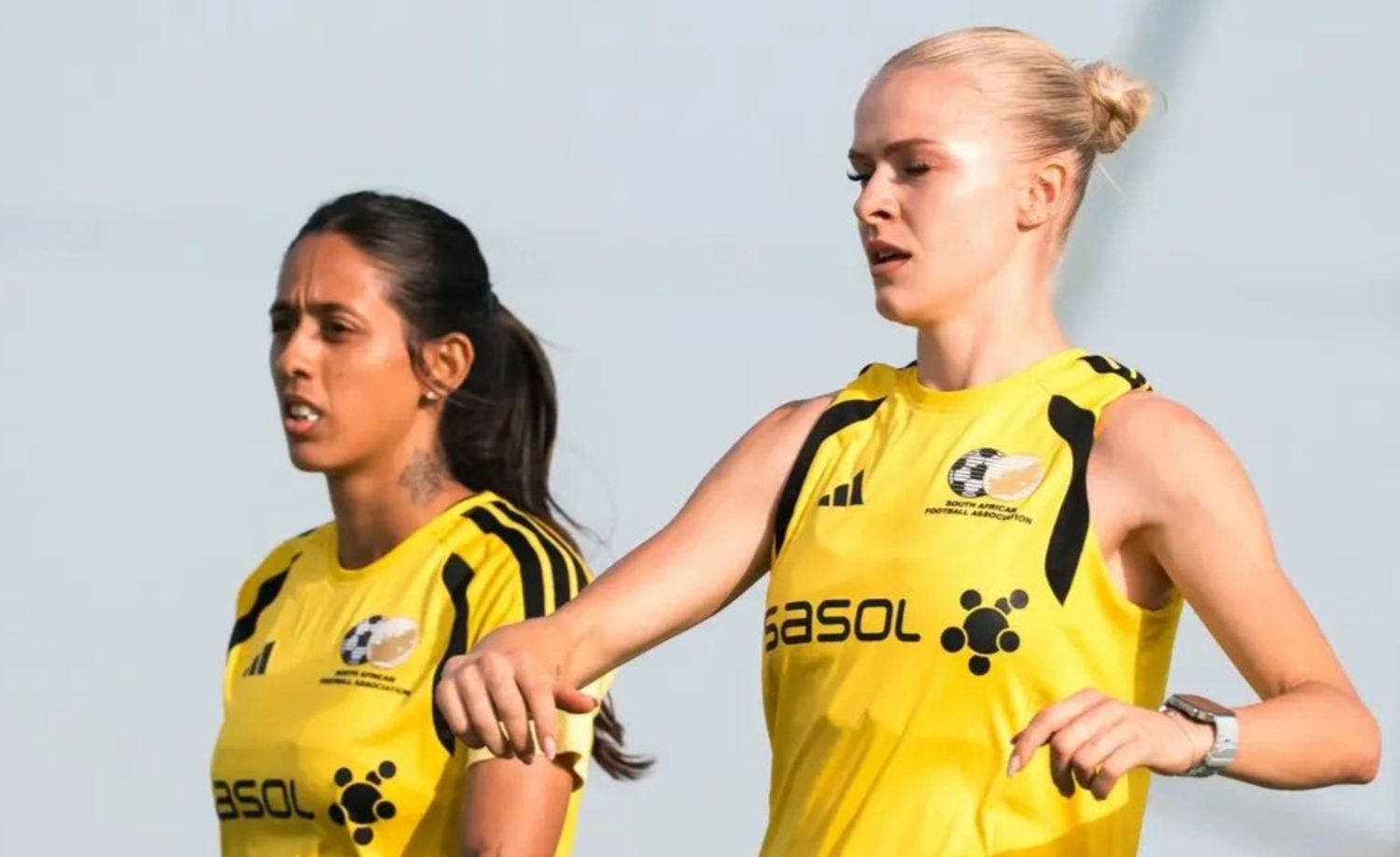 Robyn Moodaly-Salgado with Isabella Ludwig during Banyana Banyana's training session