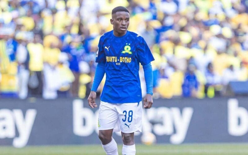 Siyanda Ndlovu in action for Mamelodi Sundowns