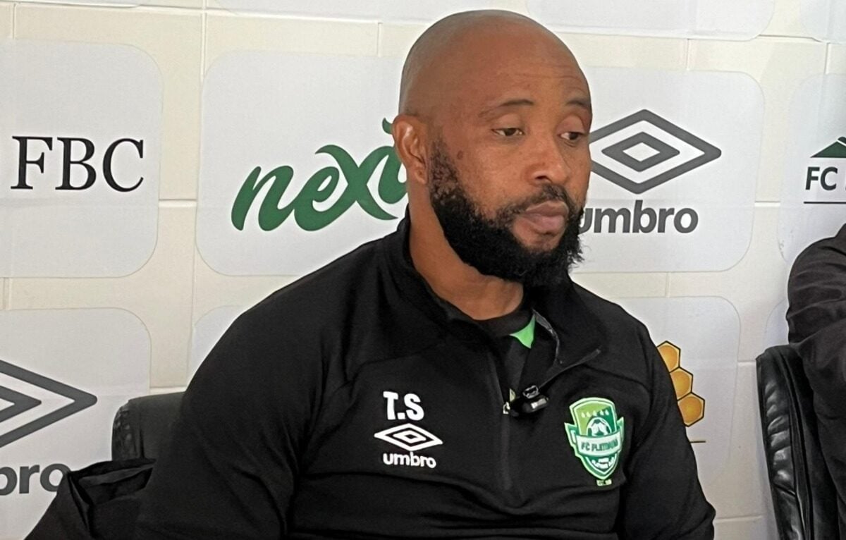 Thabo Senong addressing a press conference