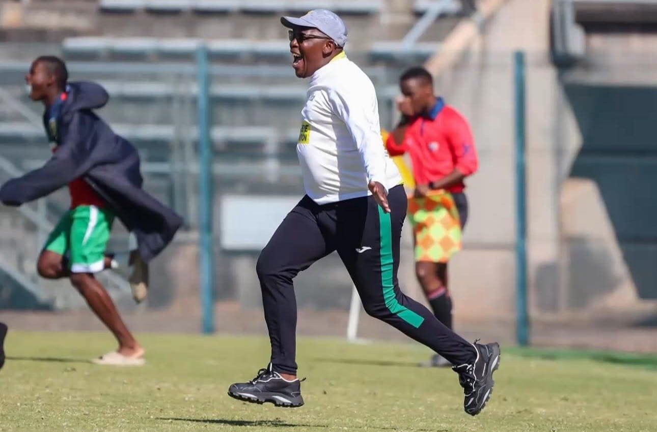 Vincent ‘Masenti’ Myeni running to celebrate with his players during the SAFA ABC Motsepe League playoffs.