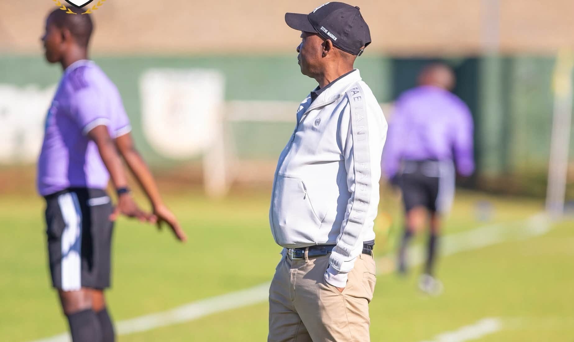 Duncan Lechesa at The Bees FC
