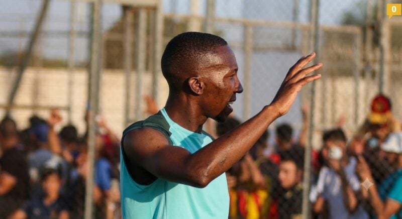 Elias Mokwana has parted ways with Esperance