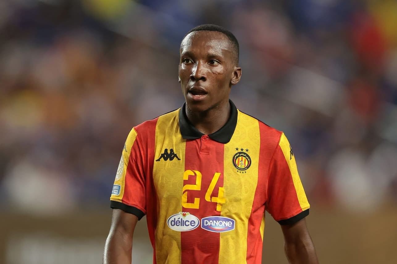 Elias Mokwana, the Bafana Bafana winger, has amicably separated from Tunisian giants Esperance and is now a free agent.